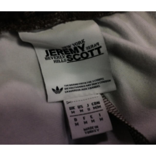 JEREMY SCOTT(ジェレミースコット)のadidasアディダスxジェレミースコット ジャージ上下 メンズのトップス(ジャージ)の商品写真