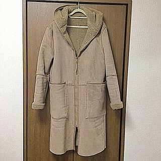 ザラ(ZARA)の【美品！】ZARAフェイクムートンボアコート⭐️リバーシブル❣️(ムートンコート)