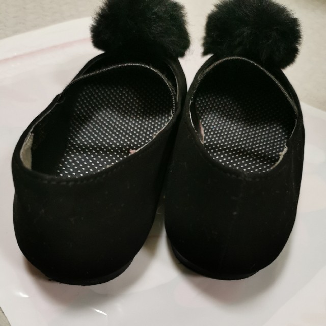 GU(ジーユー)の専用✩GU  黒 フラットシューズ キッズ/ベビー/マタニティのキッズ靴/シューズ(15cm~)(ローファー)の商品写真