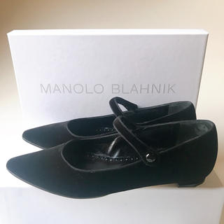 MANOLO BLAHNIK - マノロブラニク ベルベット フラット メリージェーン 