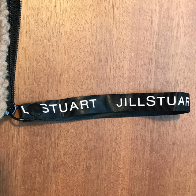 JILLSTUART(ジルスチュアート)の新品⭐︎ジルスチュアートJILLSTUART ボアポーチ バッグ雑誌付録 未使用 レディースのファッション小物(ポーチ)の商品写真