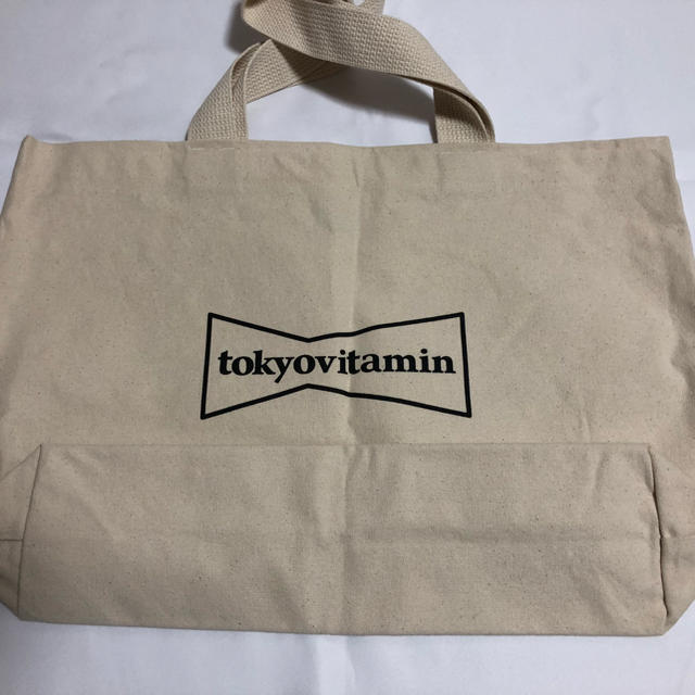 GDC - Tokyo vitamin wasted youth トートバッグの通販 by corona｜ジーディーシーならラクマ