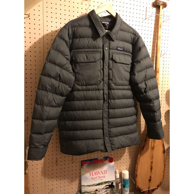 パタゴニア　patagonia 3歳児用　ダウンジャケット  レアカラー！