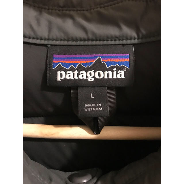 patagonia(パタゴニア)のパタゴニア／サイレント・ダウン・シャツ・ジャケット メンズのジャケット/アウター(ダウンジャケット)の商品写真