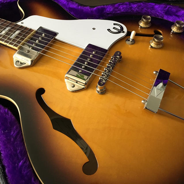 Epiphone(エピフォン)のepiphne elitist 1965 casino 楽器のギター(エレキギター)の商品写真