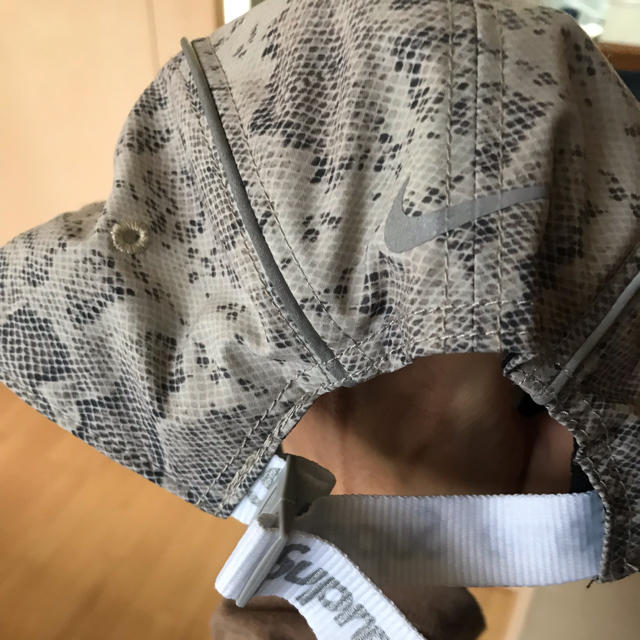 Supreme(シュプリーム)のsupreme  nike CAP メンズの帽子(キャップ)の商品写真