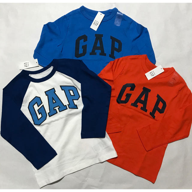 GAP Kids(ギャップキッズ)のギャップ　ロンT まとめ売り キッズ/ベビー/マタニティのキッズ服男の子用(90cm~)(Tシャツ/カットソー)の商品写真