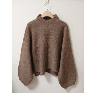 メルロー(merlot)の新品 メルロー merlot バルーンスリーブ ハイネック ニット セーター(ニット/セーター)