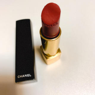 シャネル(CHANEL)のCHANEL ROUGE ALLURE VELVET 58 ROUGE VIE(口紅)