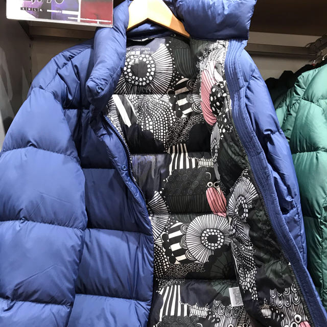 レディース新品　UNIQLOマリメッココラボ　ウルトラライトダウンS