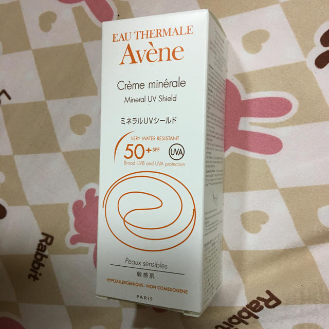 Avene(アベンヌ)の新品！ アベンヌ  ミネラルUVシールド　54g SPF50+・PA ++++ コスメ/美容のボディケア(日焼け止め/サンオイル)の商品写真