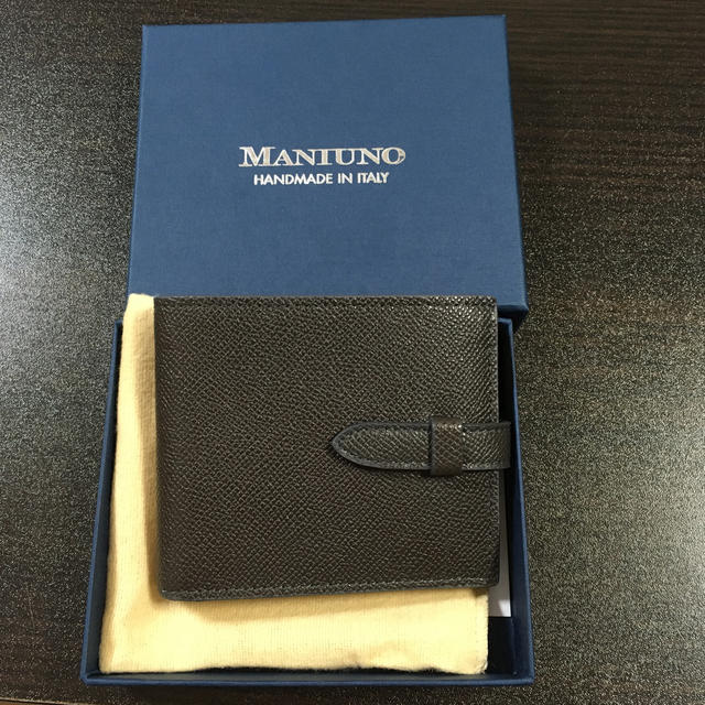 新品　MANIUNO 二つ折り財布