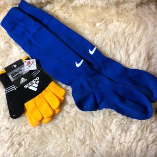 ナイキ(NIKE)のサッカーソックス（ナイキ）と手袋(その他)