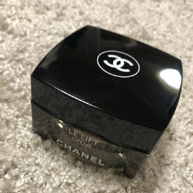 CHANEL(シャネル)のシャネル クリーム 空き瓶 コスメ/美容のコスメ/美容 その他(その他)の商品写真