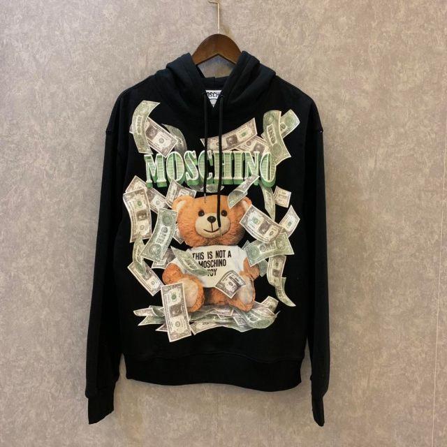 MOSCHINO   パーカー 19秋コーデ