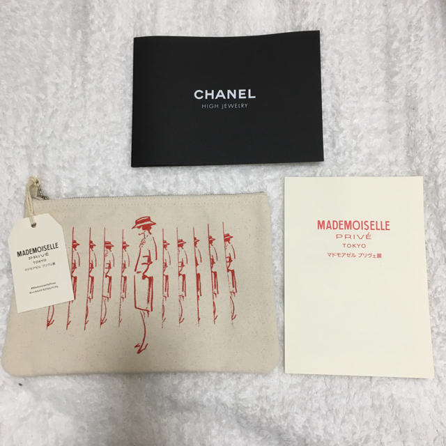 CHANEL(シャネル)のマドモアゼルプリヴェ展 ポーチ ワークショップ レディースのファッション小物(ポーチ)の商品写真