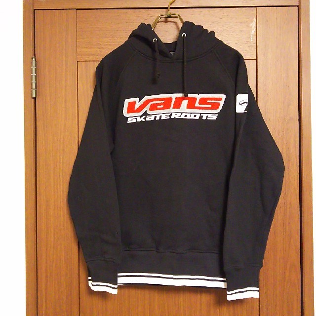 【未使用】 バンズ Vans ロゴ パーカー スウェット ビンテージ 90sバンズパーカー表記サイズ