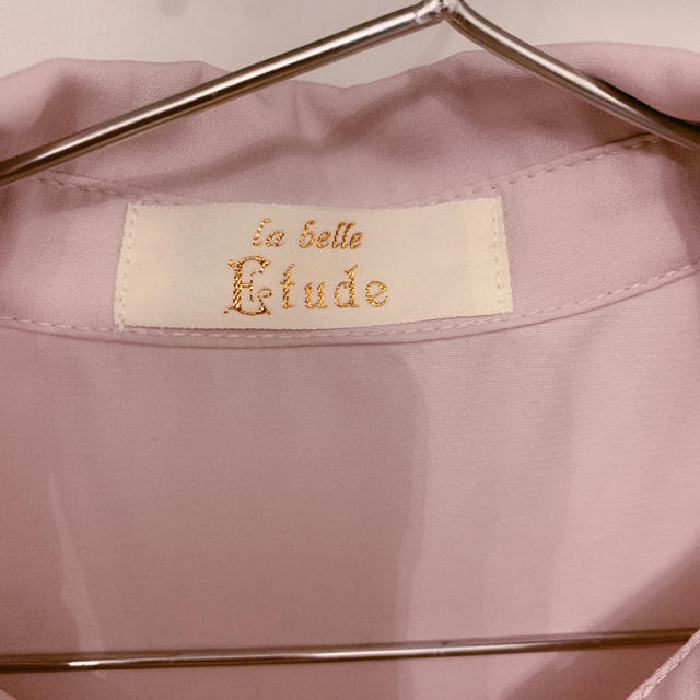 la belle Etude(ラベルエチュード)のla belle Etude ペプラムブラウス レディースのトップス(シャツ/ブラウス(長袖/七分))の商品写真