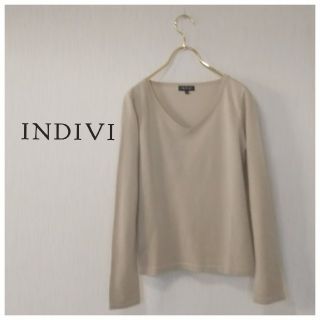 インディヴィ(INDIVI)の◆a's様おまとめ専用◆インディヴィ☆Vネックニット size38(ニット/セーター)