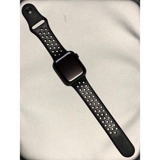 アップルウォッチ(Apple Watch)のアップルウォッチ　ブラックステンレス　シリーズ4 44mm   セルラー美中古(腕時計(デジタル))