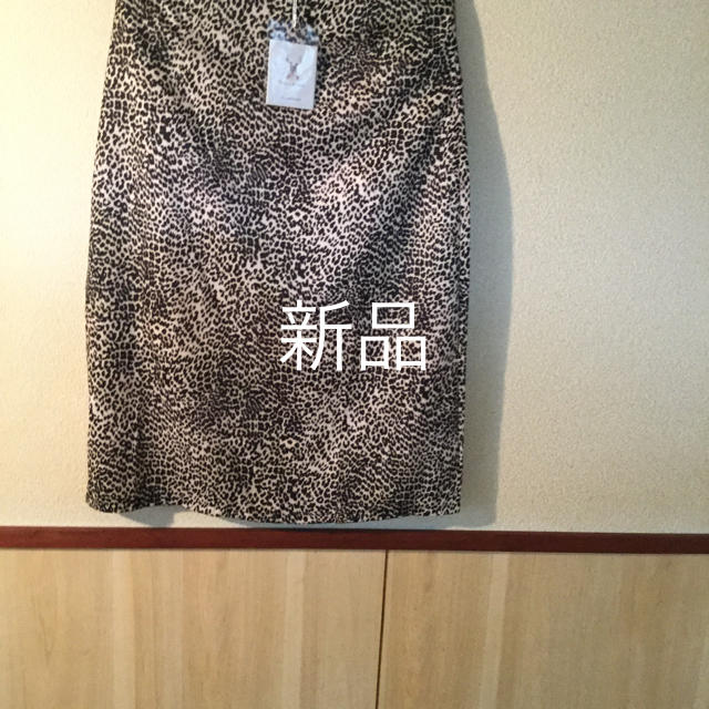 ZARA(ザラ)のヒョウ柄 💕シンプル💕 レディースのスカート(ひざ丈スカート)の商品写真