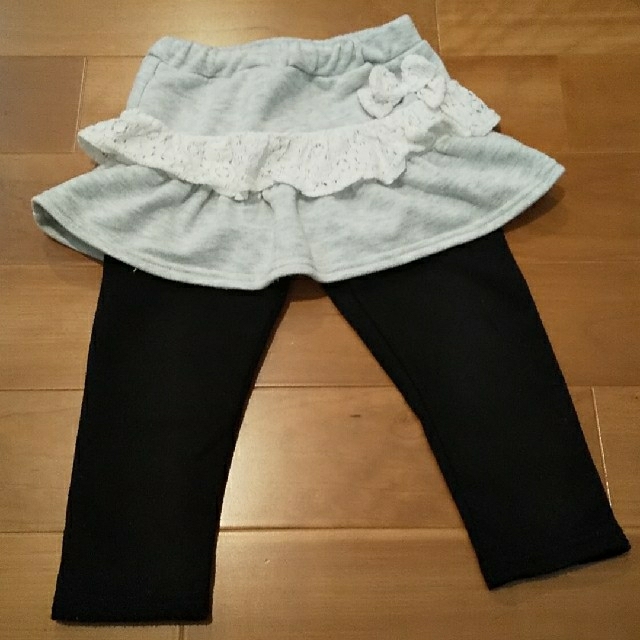 西松屋(ニシマツヤ)の裏起毛スカッツ キッズ/ベビー/マタニティのキッズ服女の子用(90cm~)(パンツ/スパッツ)の商品写真