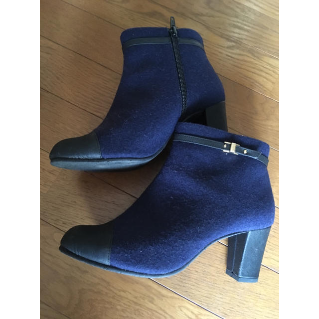 JELLY BEANS(ジェリービーンズ)の紺色 きれい目 ブーツ レディースの靴/シューズ(ブーツ)の商品写真