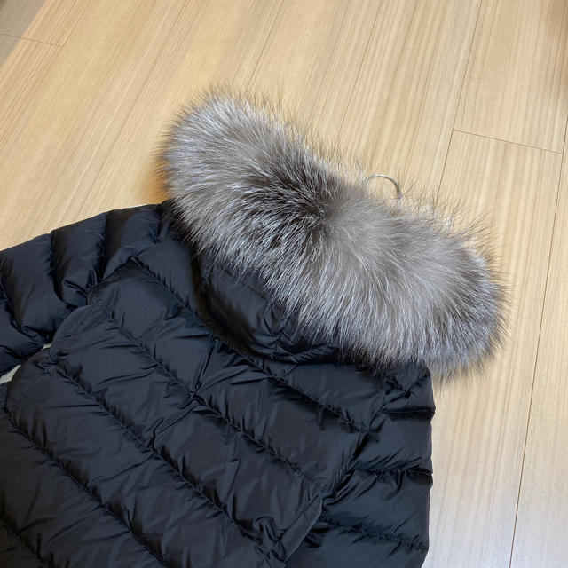 MONCLER(モンクレール)のモンクレール abelle  10a ブラック レディースのジャケット/アウター(ダウンコート)の商品写真