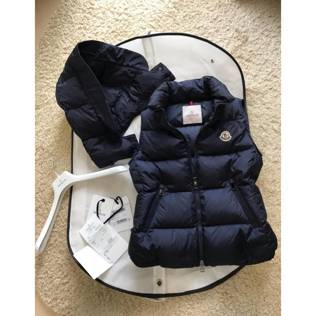 MONCLER(モンクレール)のhina1103様専用！MONCLERモンクレール19SSダウンベスト レディースのジャケット/アウター(ダウンベスト)の商品写真