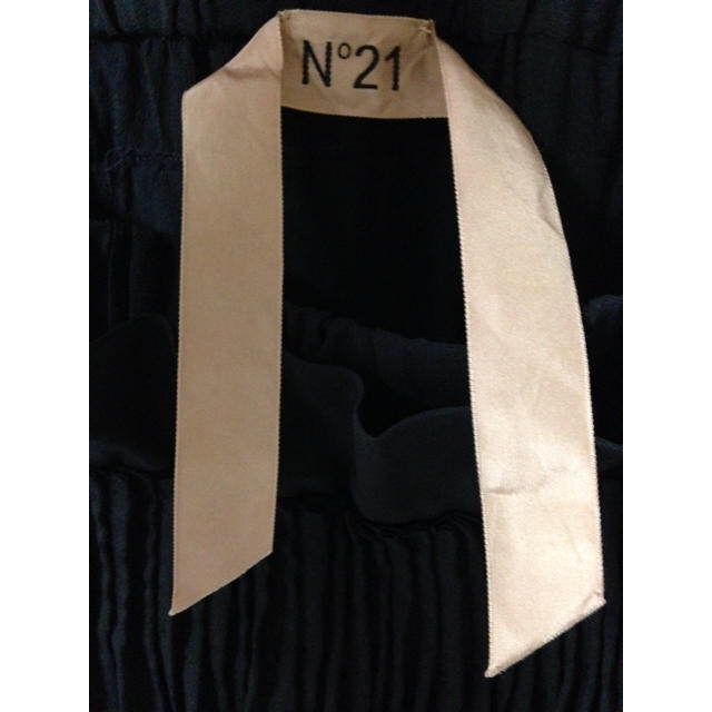 N°21(ヌメロヴェントゥーノ)のゆきりんた様専用　N°21/ヌメロヴェントゥーノロングスカート レディースのスカート(ロングスカート)の商品写真