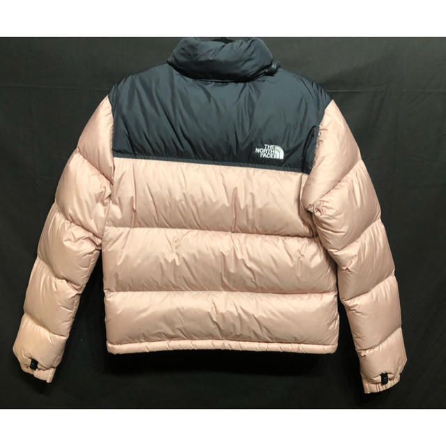 THE NORTH FACE(ザノースフェイス)の新品　ノースフェイス   1996 ヌプシ  ピンクレディース US S 日本M レディースのジャケット/アウター(ダウンベスト)の商品写真