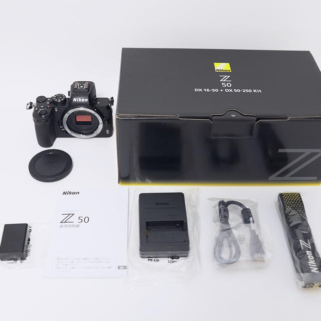 新品・未開封 Nikon ミラーレス一眼レフカメラ Z50 ボディ