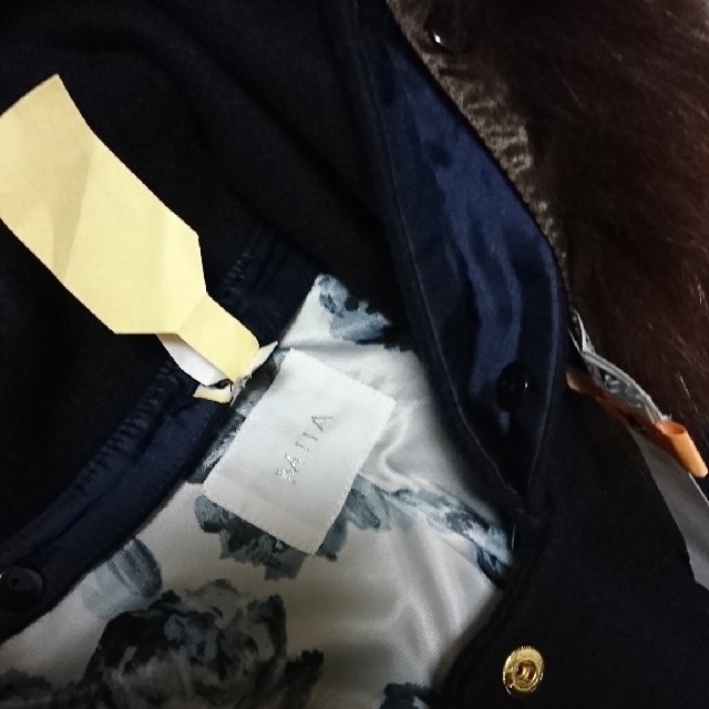 MIIA(ミーア)のネイビー ファー コート レディースのジャケット/アウター(ロングコート)の商品写真