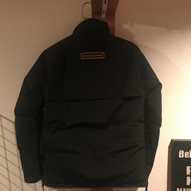 CANADA GOOSE(カナダグース)のカナダグース　ダウン  カムループス　黒　XS メンズのジャケット/アウター(ダウンジャケット)の商品写真