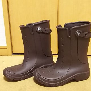 クロックス(crocs)のあゆゆ様専用☆クロックスレインシューズ　レディース　キッズ　22cm　中古美品(長靴/レインシューズ)