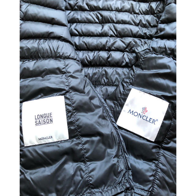 MONCLER(モンクレール)のモンクレール ダウン レディースのジャケット/アウター(ダウンコート)の商品写真