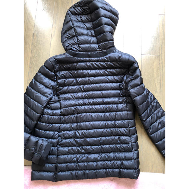 MONCLER(モンクレール)のモンクレール ダウン レディースのジャケット/アウター(ダウンコート)の商品写真