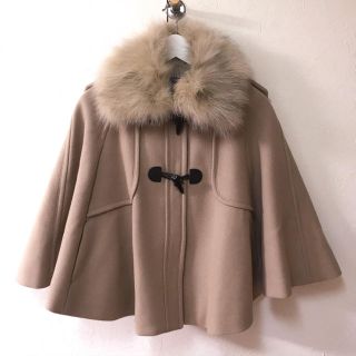 バーバリーブルーレーベル(BURBERRY BLUE LABEL)の新品タグ付き BURBERRY BLUE LABEL FOX ファー レザー(ポンチョ)