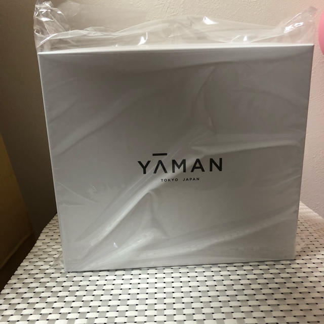 YA-MAN(ヤーマン)のaddictnoirさま 専用 ヤーマンメディリフト  スマホ/家電/カメラの美容/健康(フェイスケア/美顔器)の商品写真