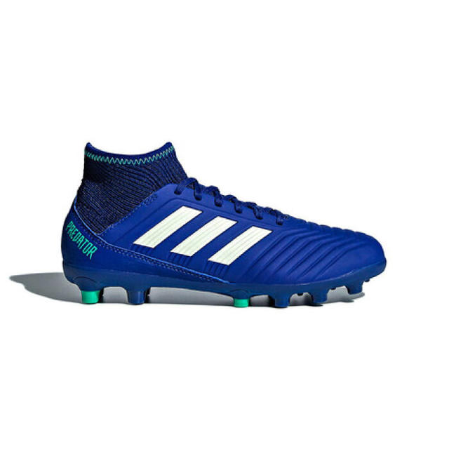 adidas(アディダス)のアディダス（adidas） ジュニア プレデター （Jr）２３センチ新品 スポーツ/アウトドアのサッカー/フットサル(シューズ)の商品写真