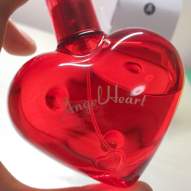 Angel Heart(エンジェルハート)のエンジェル ハート オードトワレ 50ml コスメ/美容の香水(香水(女性用))の商品写真