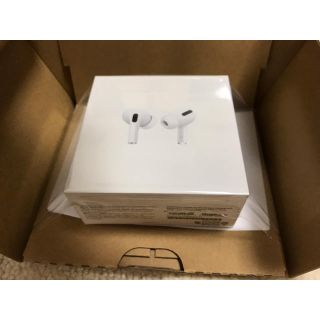 アップル(Apple)の新品 未開封 Apple Air Pods Pro  MWP22J/A 保証有り(ヘッドフォン/イヤフォン)