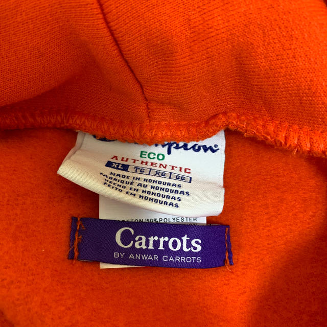 ガールズドントクライ　carrots パーカー オレンジ　XL メンズのトップス(パーカー)の商品写真