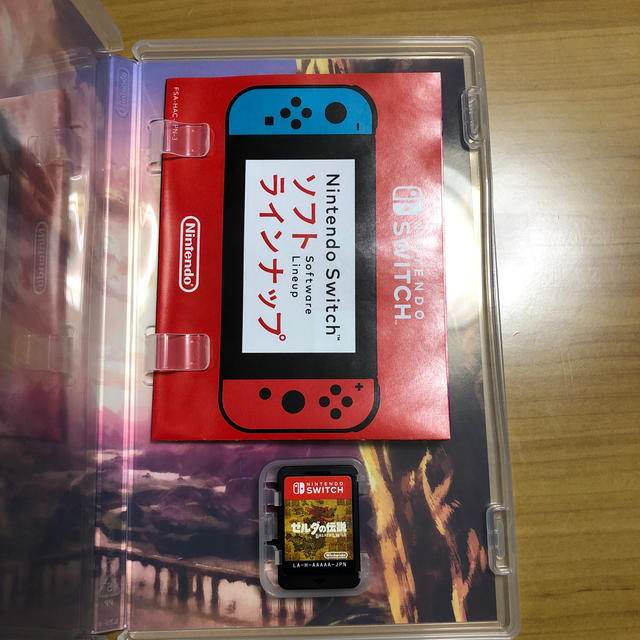 Nintendo Switch(ニンテンドースイッチ)のゼルダの伝説 ブレス オブ ザ ワイルド Switch 美品　中古 エンタメ/ホビーのゲームソフト/ゲーム機本体(家庭用ゲームソフト)の商品写真