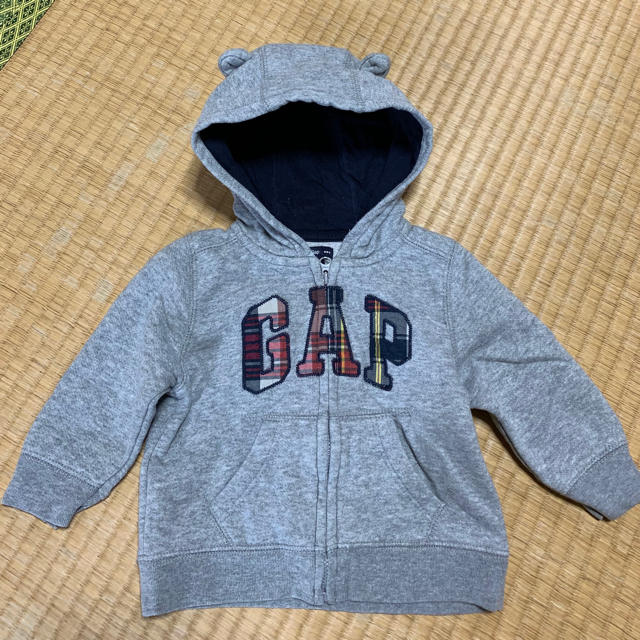 babyGAP(ベビーギャップ)のbabyGap ベビーギャップ パーカー キッズ/ベビー/マタニティのベビー服(~85cm)(ジャケット/コート)の商品写真