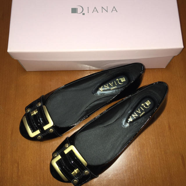 DIANA(ダイアナ)のダイアナ♪エナメル♪フラットシューズ レディースの靴/シューズ(その他)の商品写真