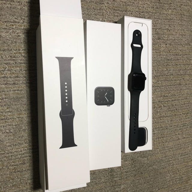 Apple Watch シリーズ5 40mm