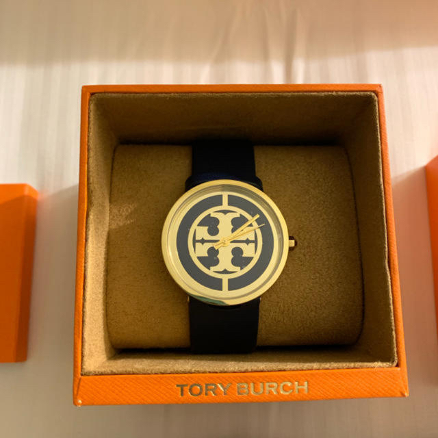 Tory Burch(トリーバーチ)のトリーバーチ ネイビー 新品未使用 女性用ウォッチ レディースのファッション小物(腕時計)の商品写真