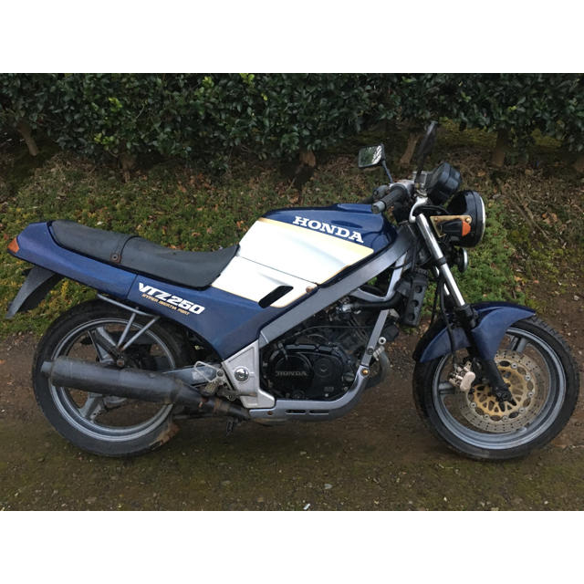 バイクVTZ250