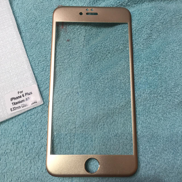 iPhone6用チタン9Hガラスフィルム スマホ/家電/カメラのスマホアクセサリー(その他)の商品写真